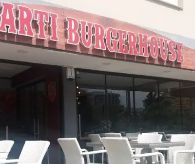 Artı Burgerhouse Karşıyaka fotoğraf 3 - İzmir Mekan Rehberi
