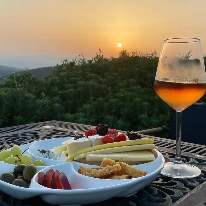 Ayda Winery & Vineyards - İzmir Mekan Rehberi