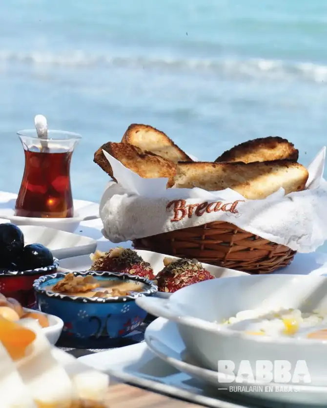 Babba Zeytinalanı - İzmir Mekan Rehberi