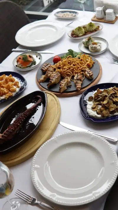 Balıkada Restaurant fotoğraf 2 - İzmir Mekan Rehberi