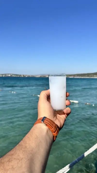 Balıkçı Cevo        fotoğraf 3 - İzmir Mekan Rehberi