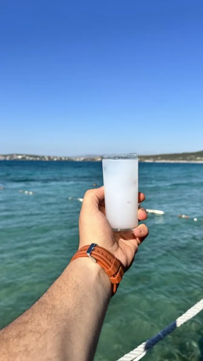 Balıkçı Cevo        - İzmir Mekan Rehberi