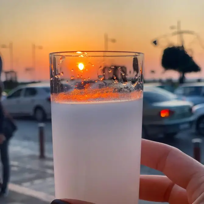Balıkçı Hasan Kordon - İzmir Mekan Rehberi