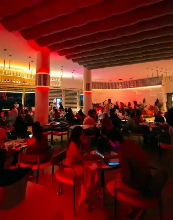 Ba'ree Bayraklı  - İzmir Mekan Rehberi