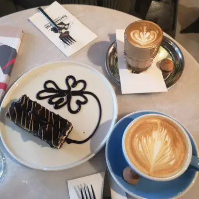 Baristocrat Cafe & Roastery Gaziemir - İzmir Mekan Rehberi