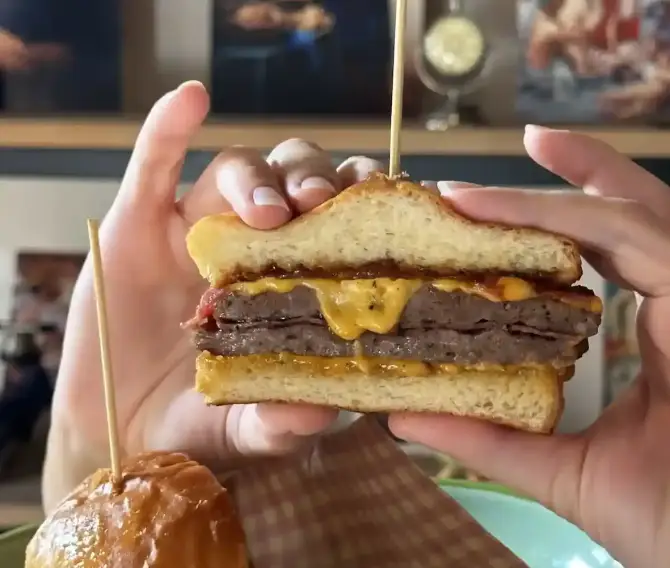 Beam Burger Urla  - İzmir Mekan Rehberi
