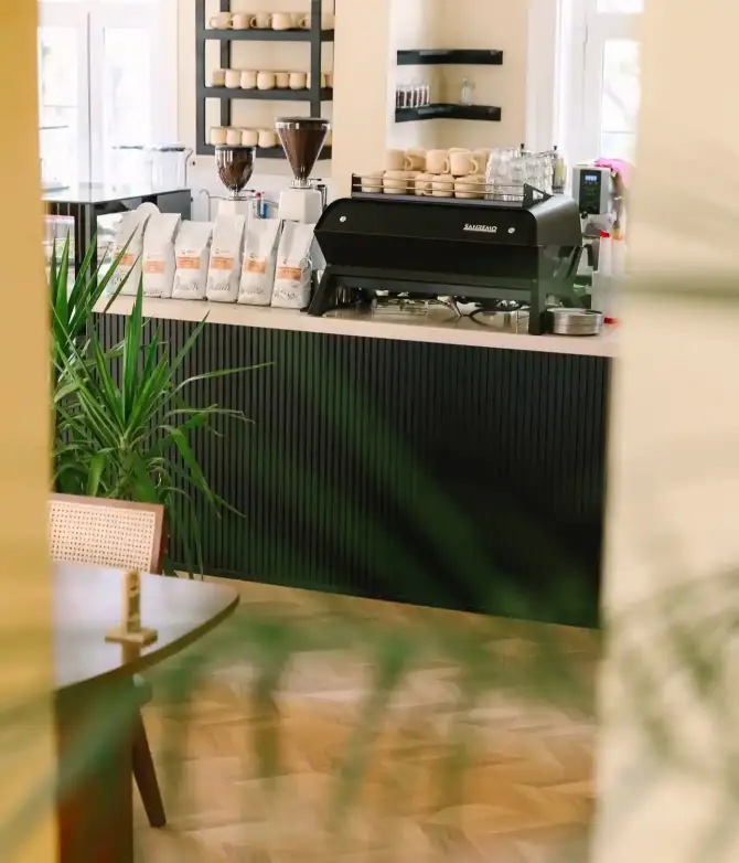 Becca Coffee And More - İzmir Mekan Rehberi