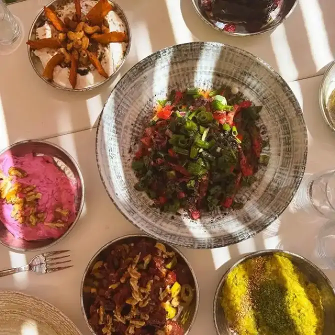 Bedri Usta Alaçatı - İzmir Mekan Rehberi