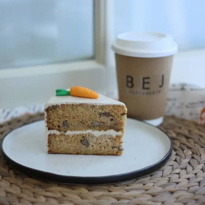 Bej Patisserie - İzmir Mekan Rehberi