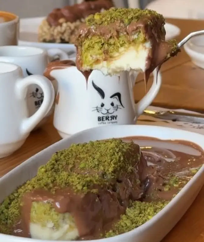 Berry Coffee Company Çiğli - İzmir Mekan Rehberi