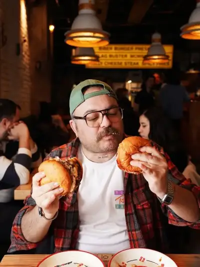 Biber Burger Bostanlı fotoğraf 3 - İzmir Mekan Rehberi