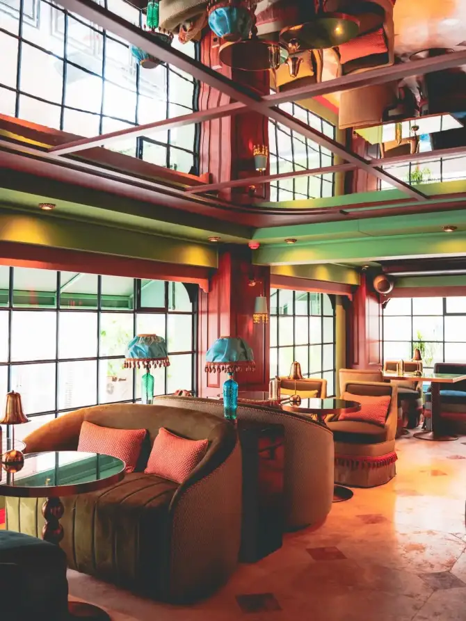 Bijou Community - İzmir Mekan Rehberi