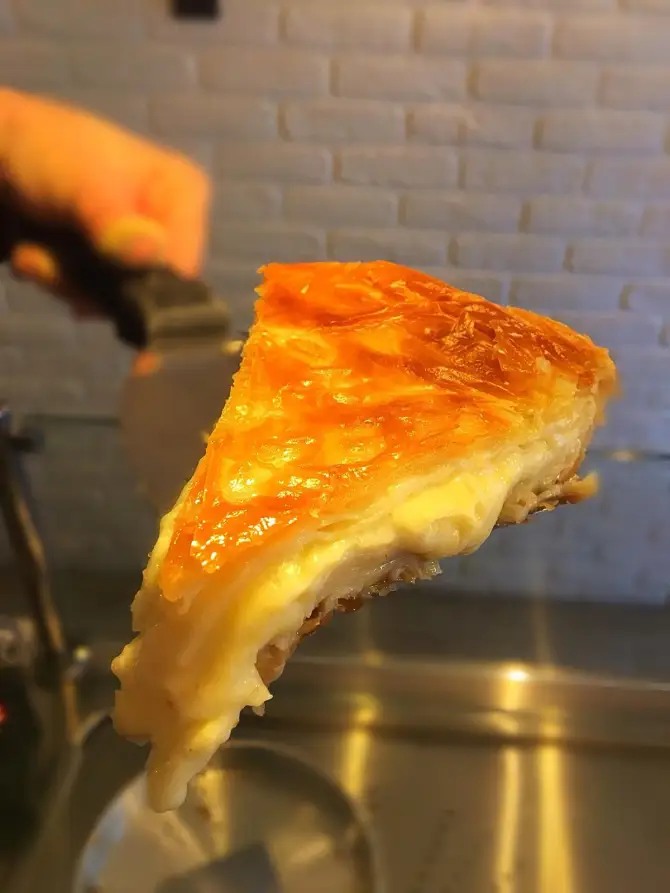 Bi’Lokma Börek İzmir - İzmir Mekan Rehberi