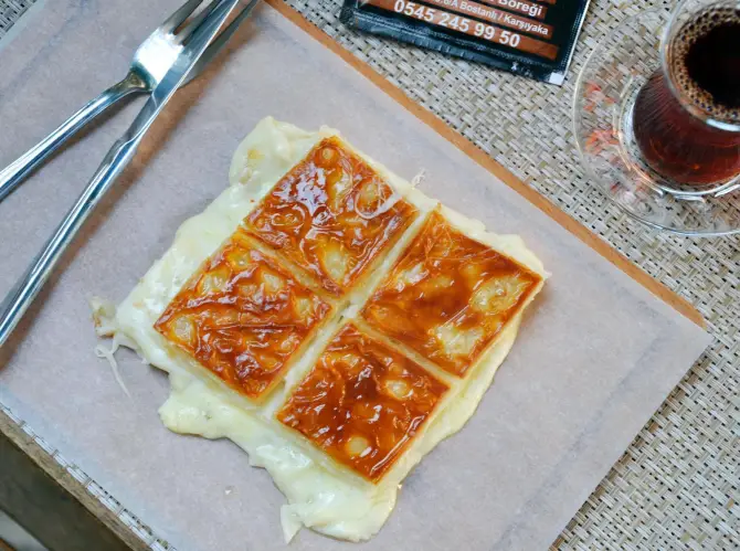 Bi’Lokma Börek İzmir - İzmir Mekan Rehberi