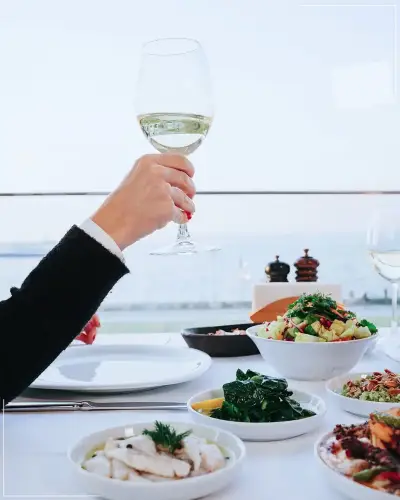 Birinci Kordon Balık Restoran fotoğraf 8 - İzmir Mekan Rehberi