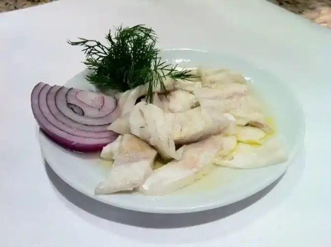 Bizim Gazino Balık Restaurant - İzmir Mekan Rehberi