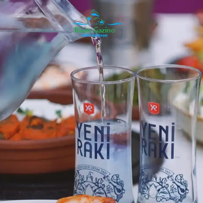 Bizim Gazino Balık Restaurant - İzmir Mekan Rehberi