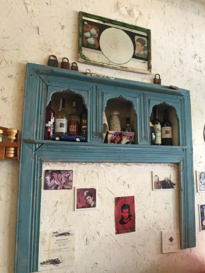 Bizim Köfteci Hidayet - İzmir Mekan Rehberi