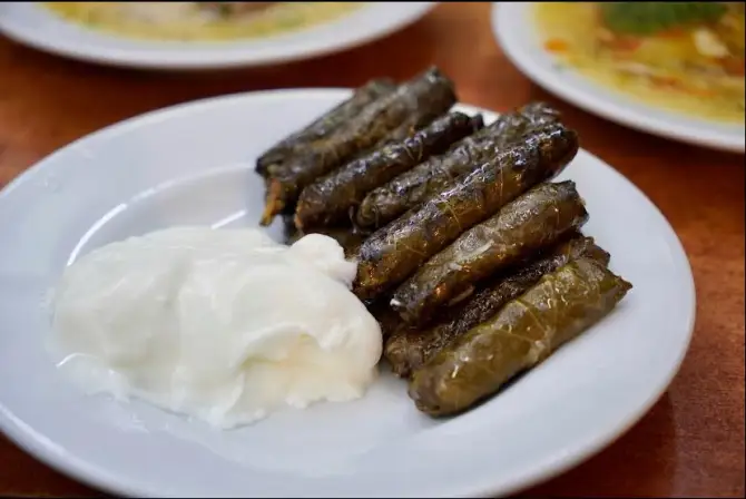 Bizim Lokanta - İzmir Mekan Rehberi