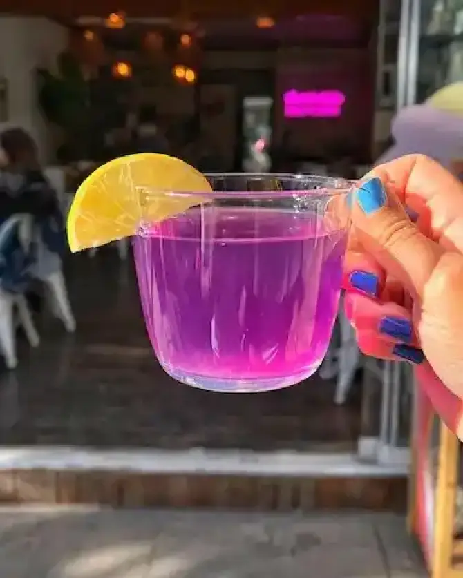 Bobanova Tea Shop  - İzmir Mekan Rehberi