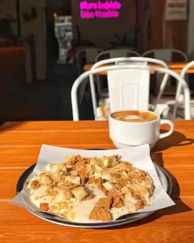 Bobanova Tea Shop  - İzmir Mekan Rehberi