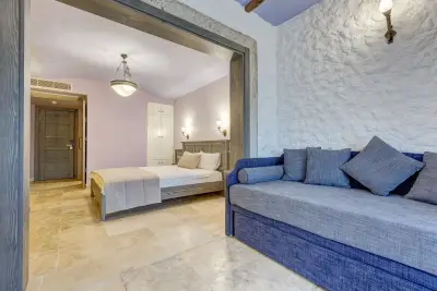 Boğaziçi Butik Otel Alaçatı - İzmir Mekan Rehberi