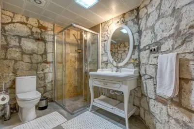 Boğaziçi Butik Otel Alaçatı - İzmir Mekan Rehberi
