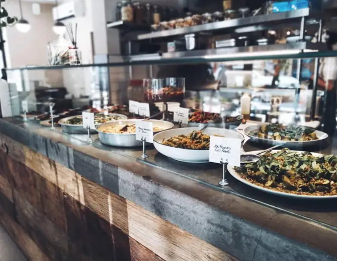 Boho Lokal Alsancak - İzmir Mekan Rehberi