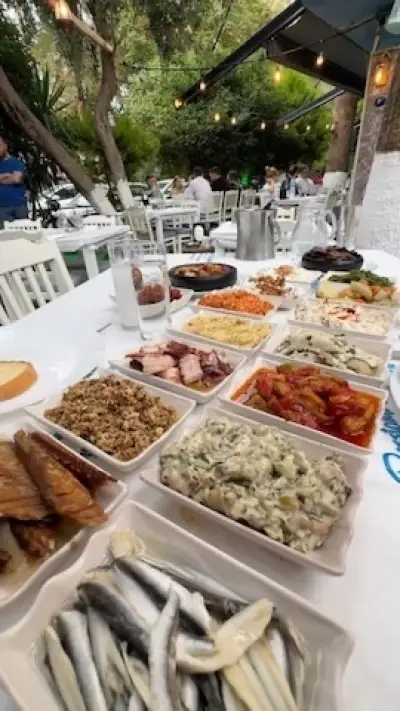 Bostanlı Meyhanesi fotoğraf 2 - İzmir Mekan Rehberi