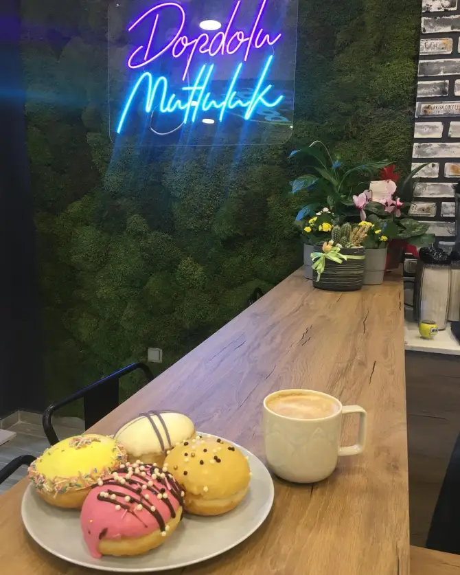 Boston Donuts Alsancak - İzmir Mekan Rehberi