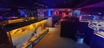 Brodway Night Club - İzmir Mekan Rehberi