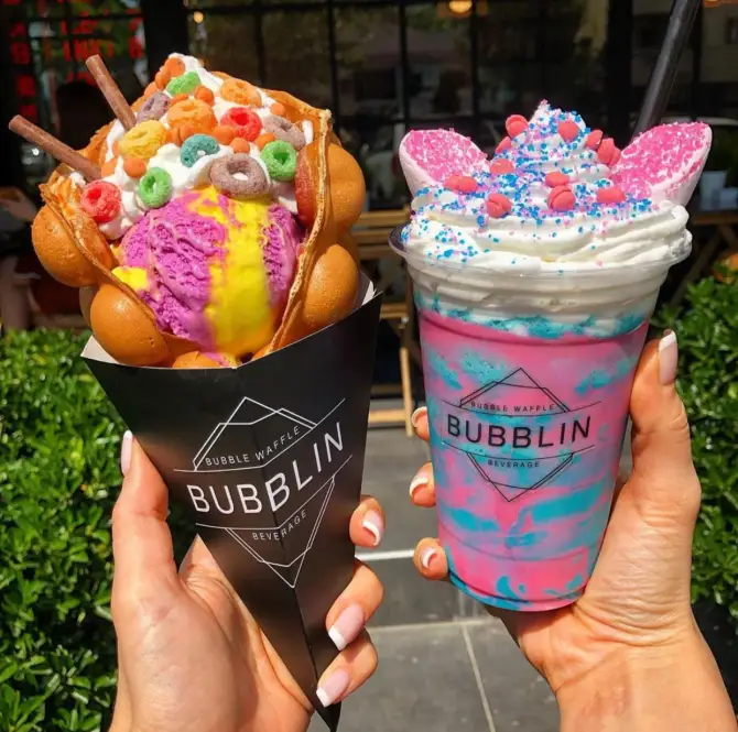 Bubblin Bubble Waffle Alsancak - İzmir Mekan Rehberi