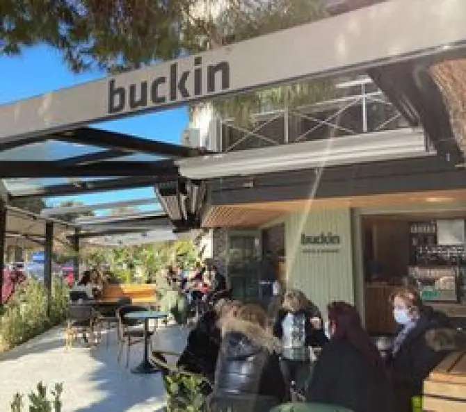 Buckin Coffee Alsancak - İzmir Mekan Rehberi