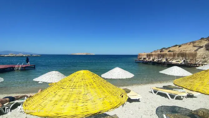 Bueno Beach & Hotel 3
