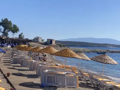 Bueno Beach & Hotel 2