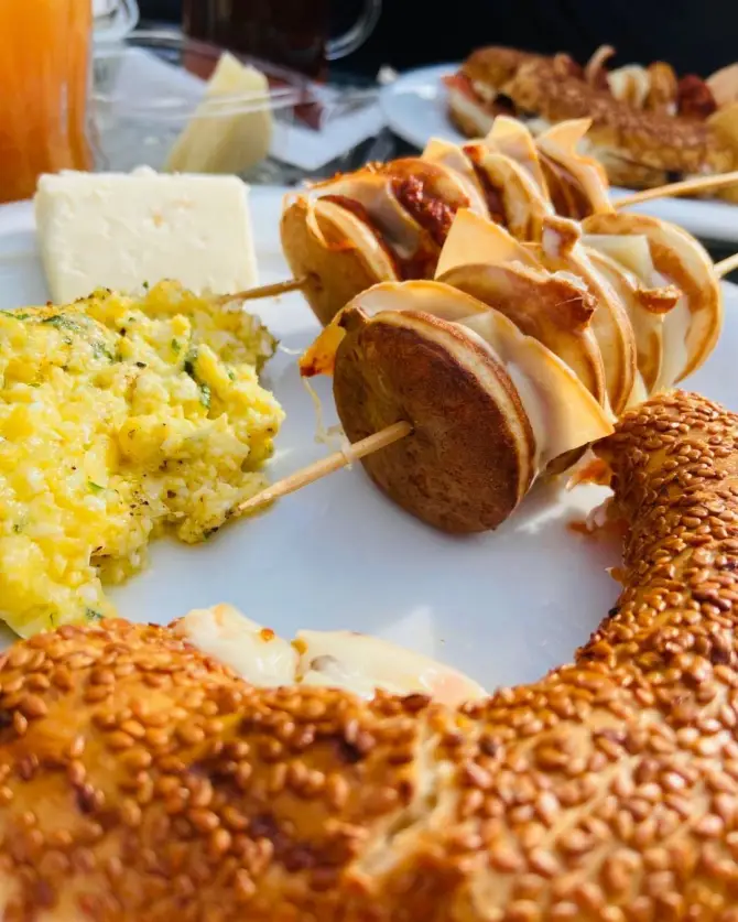 Bumba Breakfast Club - İzmir Mekan Rehberi