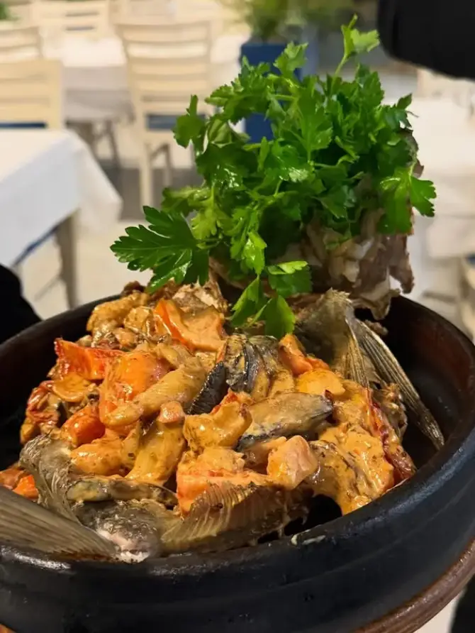 Burç Restaurant Sığacık - İzmir Mekan Rehberi