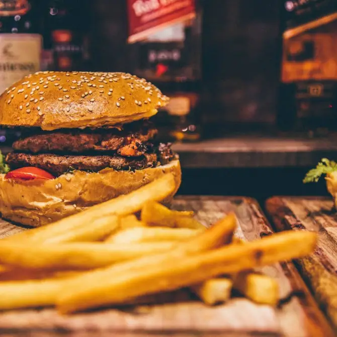 Burger Street  - İzmir Mekan Rehberi