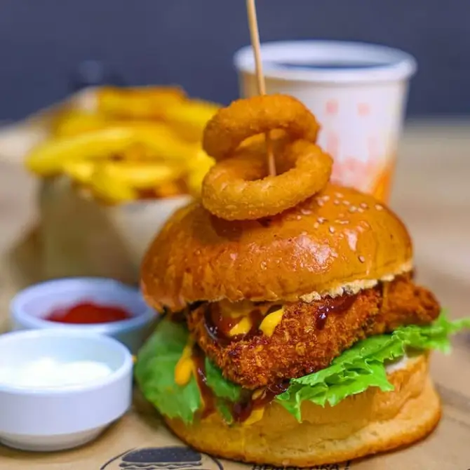 Burger's Way - İzmir Mekan Rehberi