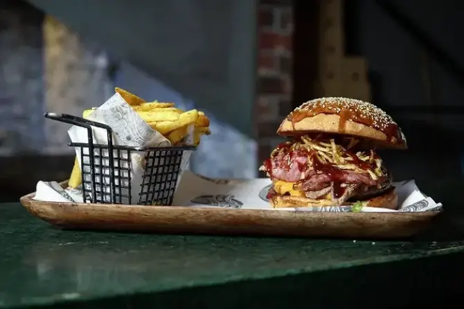 Burger's Way - İzmir Mekan Rehberi