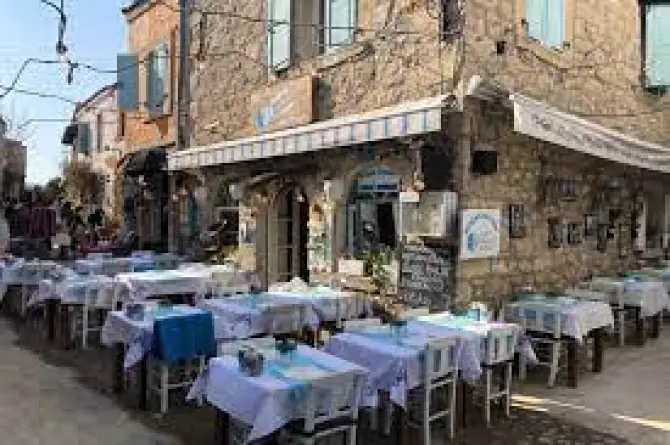 Buzuki Alaçatı - İzmir Mekan Rehberi