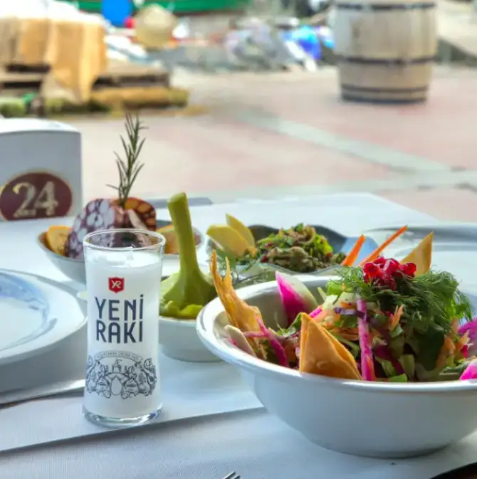  1923 Çapa Balık Restaurant - İzmir Mekan Rehberi