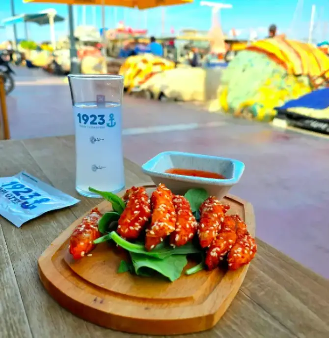  1923 Çapa Balık Restaurant - İzmir Mekan Rehberi