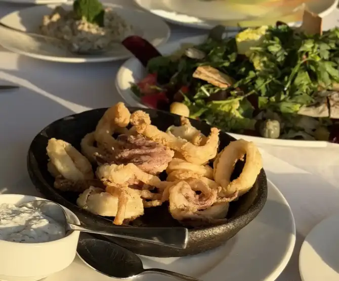 Can Baba Çeşme - İzmir Mekan Rehberi