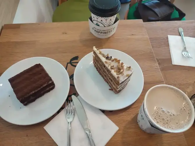 Caribou Coffee Konak - İzmir Mekan Rehberi