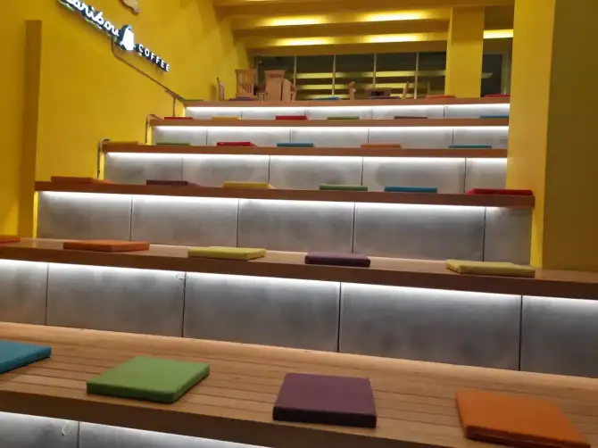 Caribou Coffee Konak - İzmir Mekan Rehberi