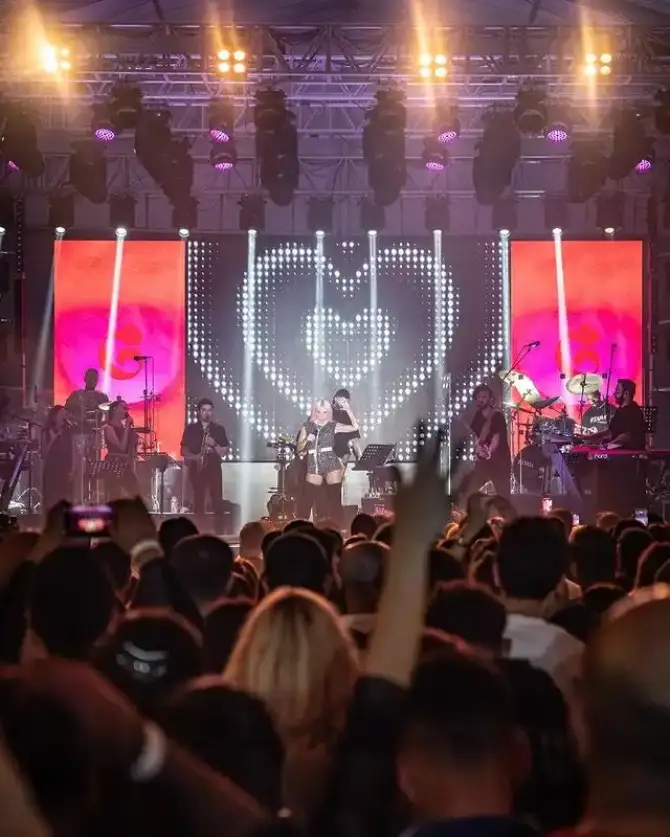 Carnival Venue Hiltown - İzmir Mekan Rehberi
