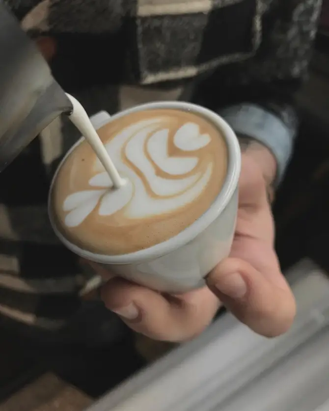 Cartel Coffee & Cocktails  - İzmir Mekan Rehberi