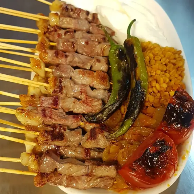 Chef Alin - İzmir Mekan Rehberi