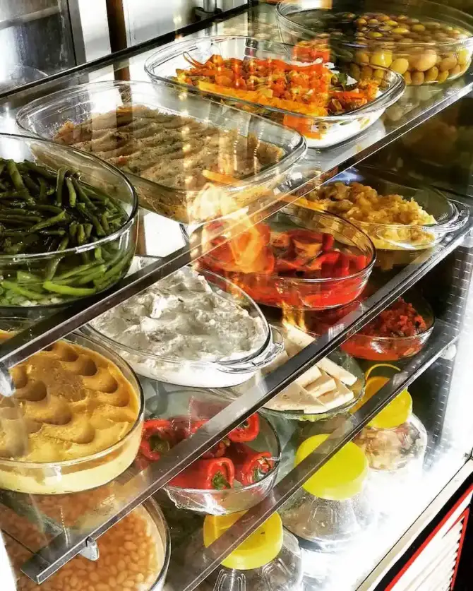 Ciğerci Mustafa'nın Yeri - İzmir Mekan Rehberi